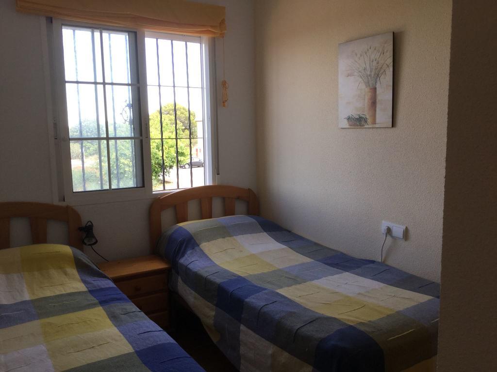 2 Bedroom Cozy Apartment In Torrevieja Bagian luar foto